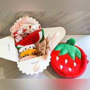 Mini Fashionista Strawberry Gift Set - $79$ Value